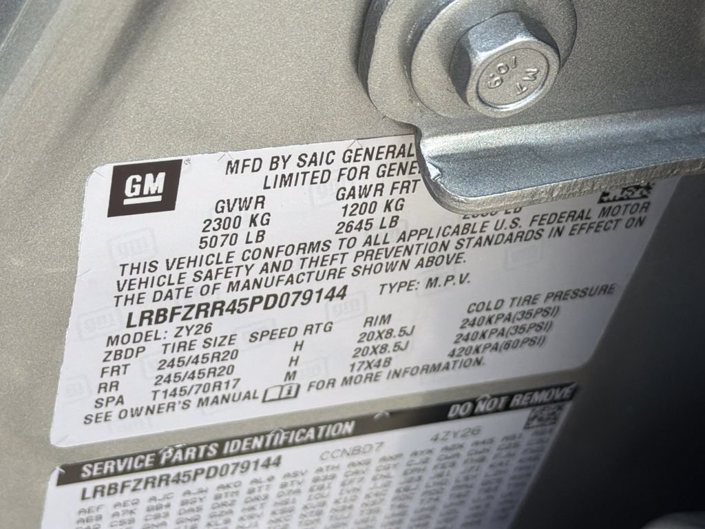 Used 2023 Buick Envision Avenir FWD image 32