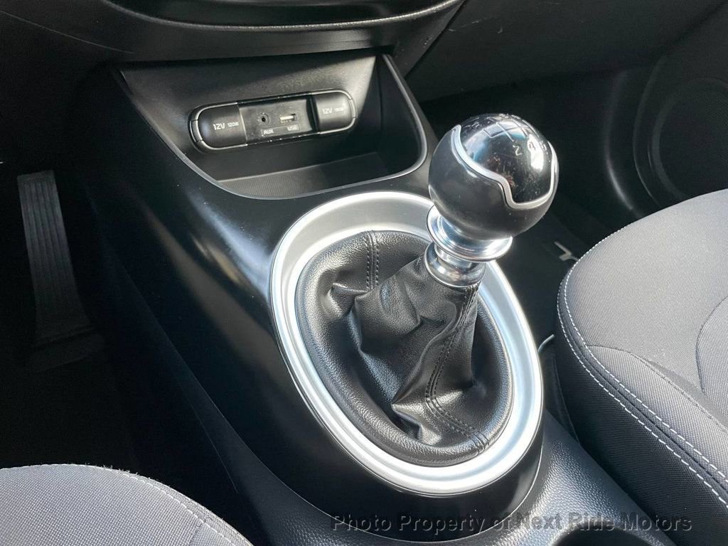 Used 2019 Kia Soul image 18