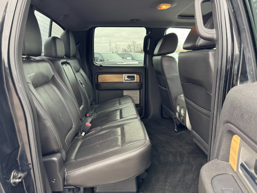 Used 2011 Ford F150 Lariat w/ Lariat Chrome Pkg image 17