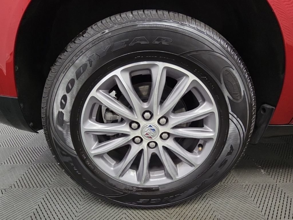 Used 2024 Buick Enclave Essence FWD image 49
