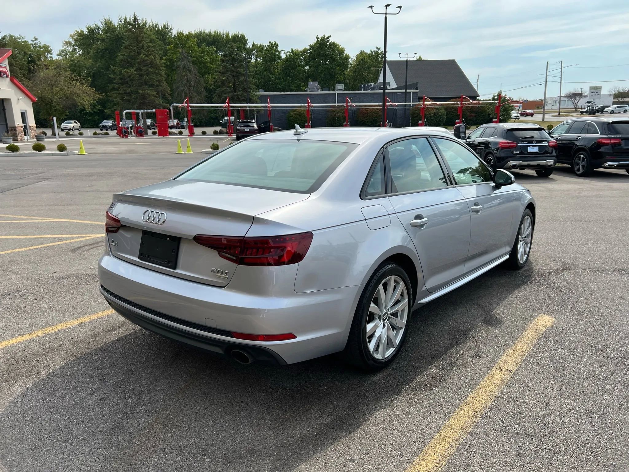 Used 2018 Audi A4 2.0T Ultra Premium w/ Convenience Package image 5
