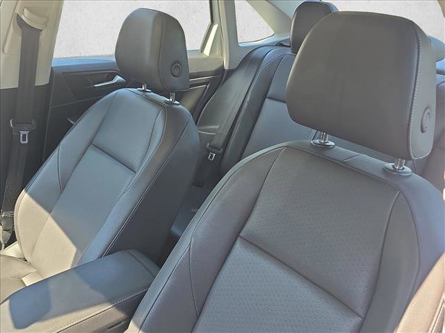 Used 2019 Volkswagen Jetta SE image 18