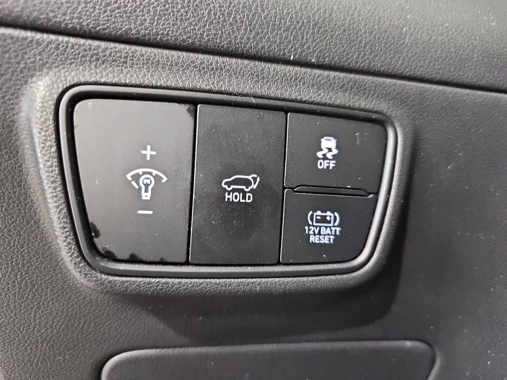 Used 2024 Hyundai Tucson Blue AWD/4WD image 28