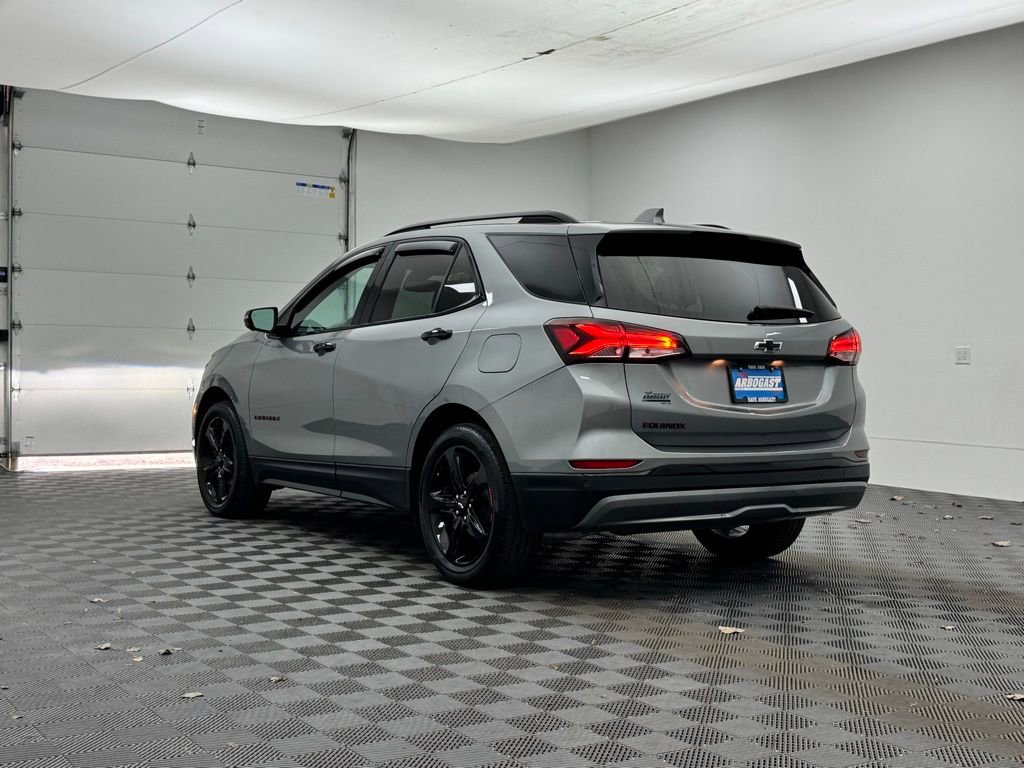 Used 2024 Chevrolet Equinox Premier image 13