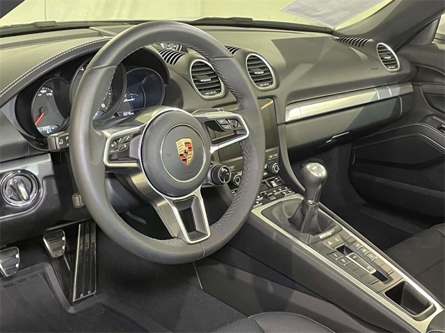 Certified 2025 Porsche 718 Boxster image 4