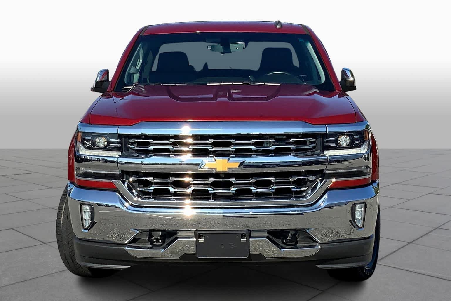 Used 2018 Chevrolet Silverado 1500 LTZ w/ Sport Package AWD/4WD image 4
