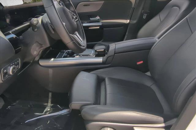 Used 2022 Mercedes-Benz GLA 250 4MATIC image 15