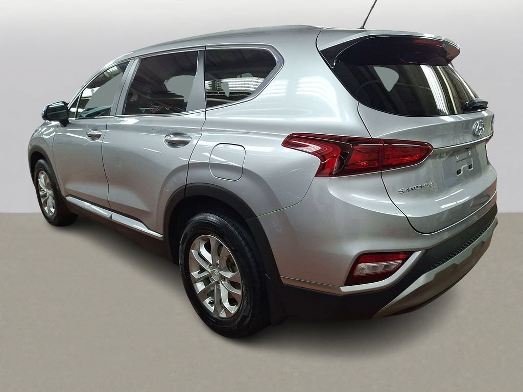 Used 2020 Hyundai Santa Fe SE AWD/4WD image 5