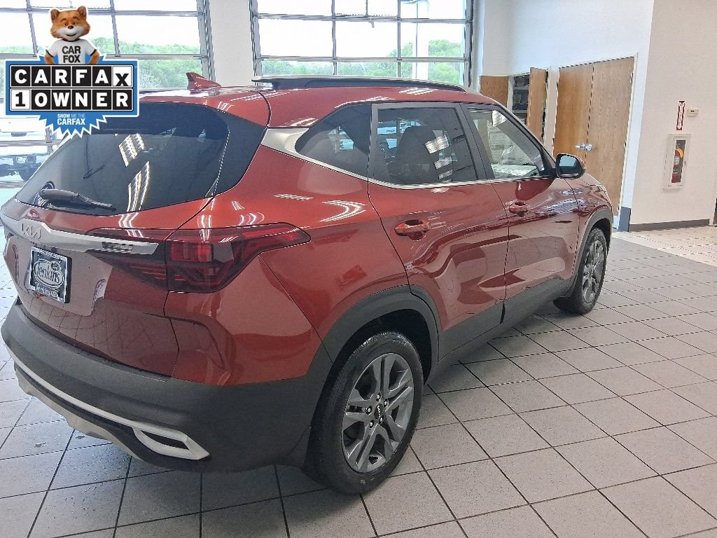 Used 2023 Kia Seltos S w/ Navigation Package FWD image 19