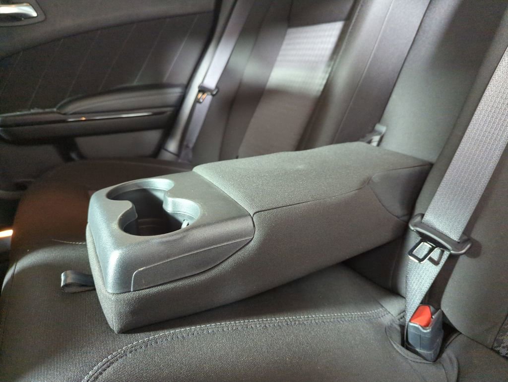 Used 2022 Dodge Charger GT w/ Blacktop Package image 31