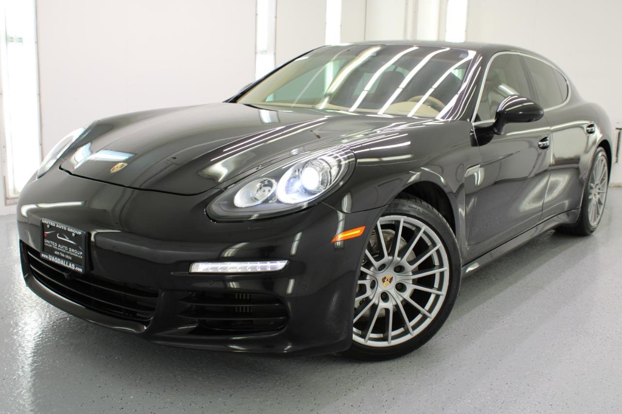 Used 2014 Porsche Panamera S image 28