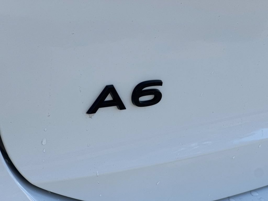 Used 2025 Audi A6 e-tron Premium RWD image 38