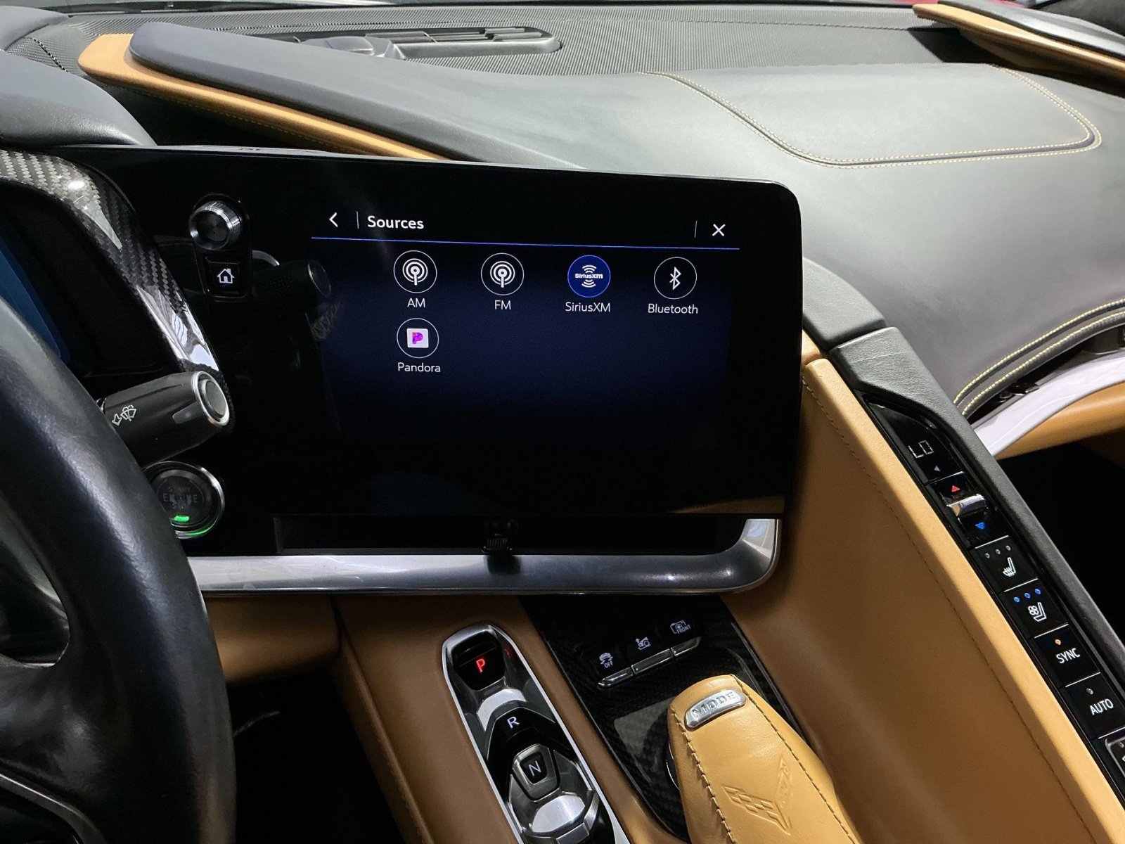 Used 2021 Chevrolet Corvette Stingray Premium Conv w/ Z51 Performance Package RWD image 19
