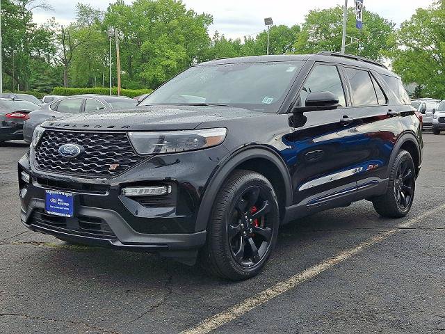 Certified 2023 Ford Explorer ST w/ Equipment Group 401A AWD/4WD image 3