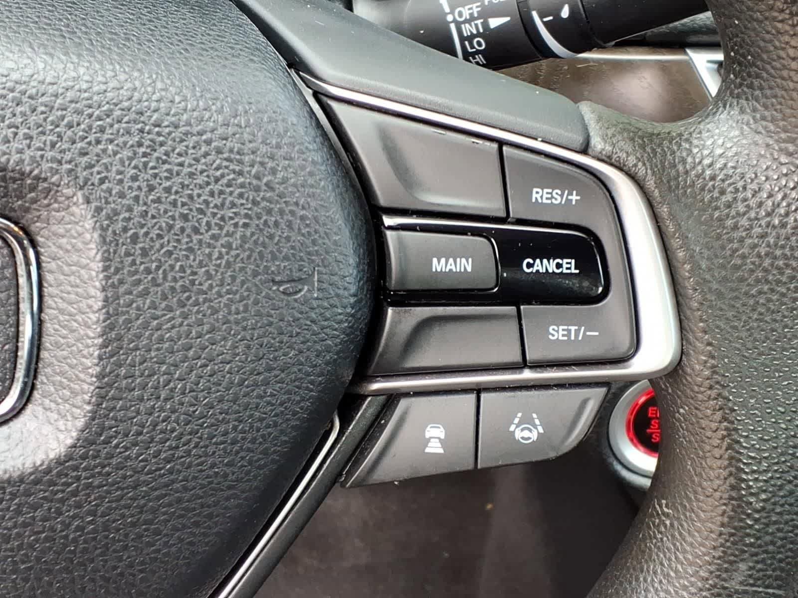 Used 2018 Honda Accord EX image 18