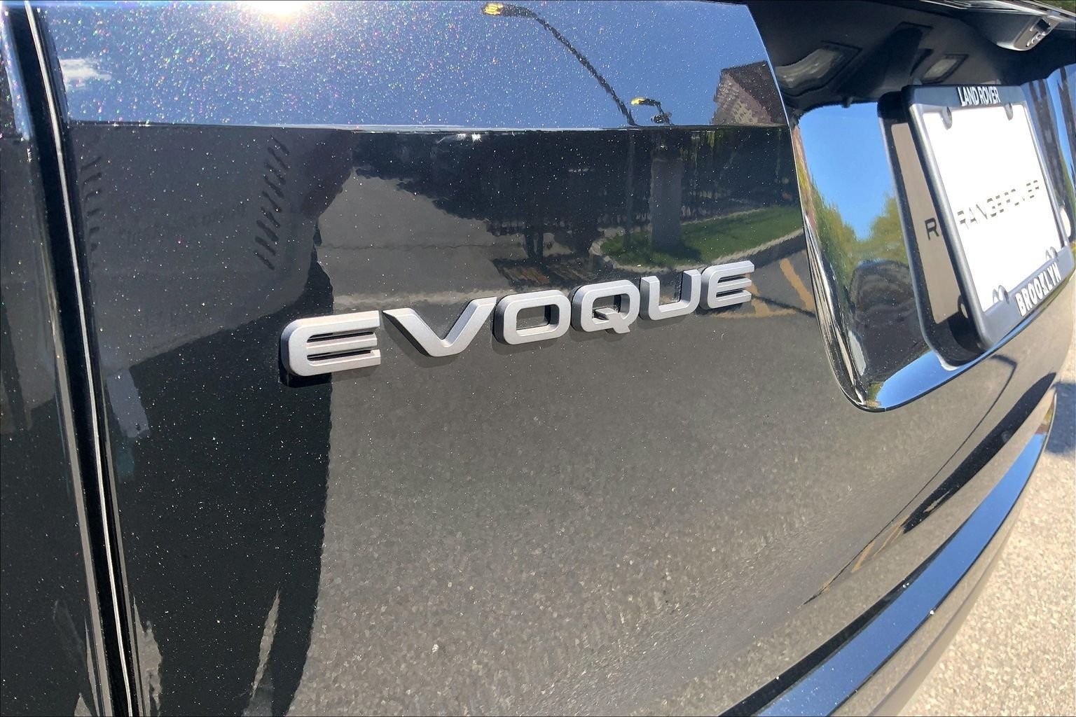 New 2026 Land Rover Range Rover Evoque S AWD/4WD image 15