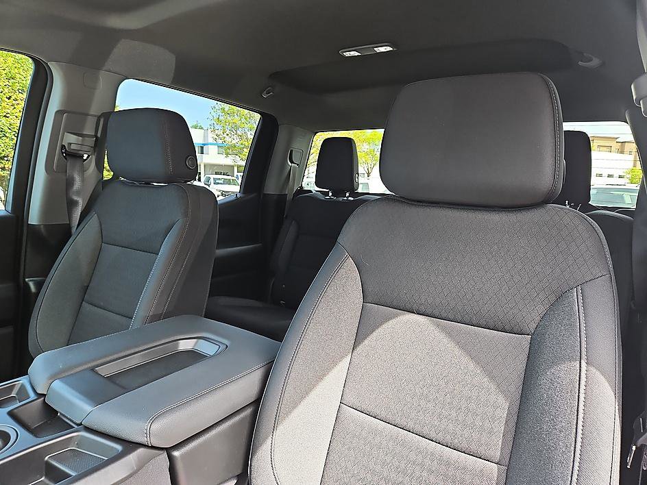 New 2026 Chevrolet Silverado 1500 Custom AWD/4WD image 15