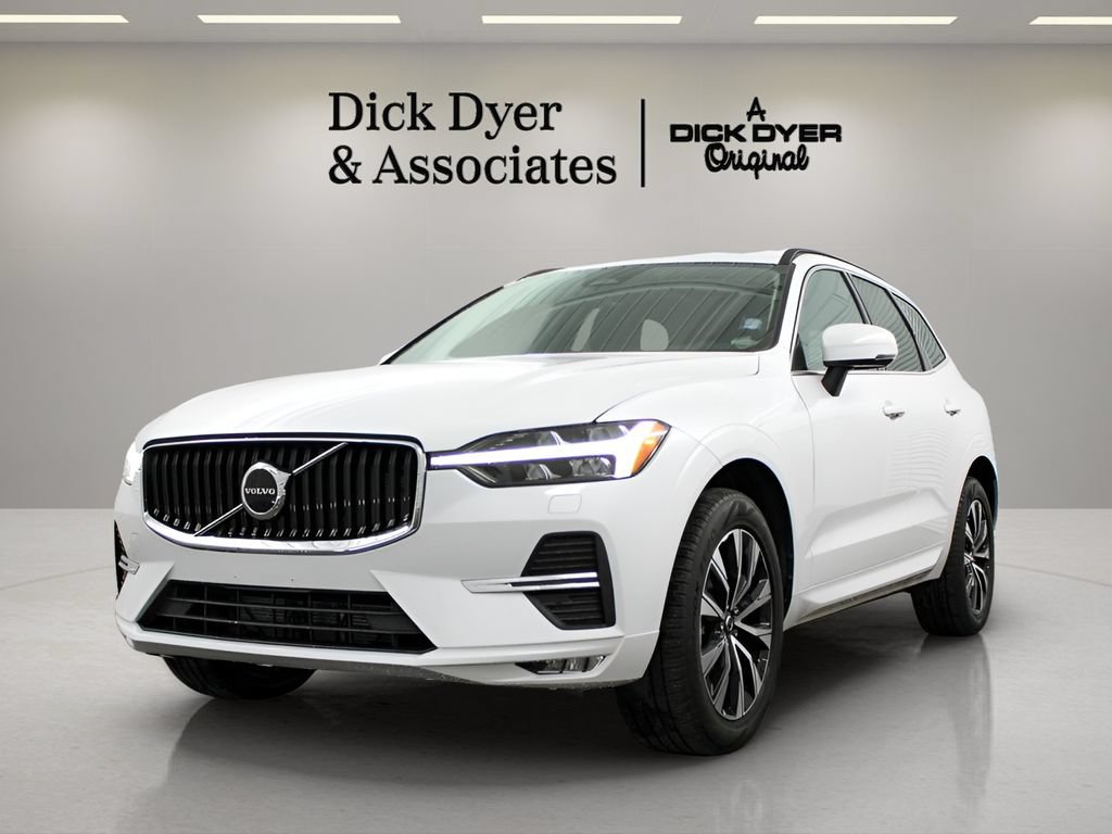 Used 2023 Volvo XC60 B5 Core w/ Climate Package AWD/4WD image 7