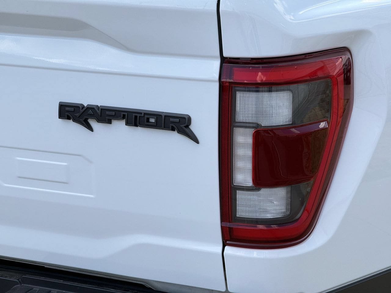 Used 2022 Ford F150 Raptor w/ Equipment Group 801A High AWD/4WD image 7
