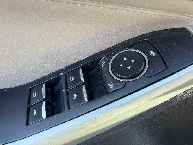 Used 2021 Ford Explorer XLT w/ Equipment Group 202A AWD/4WD image 26