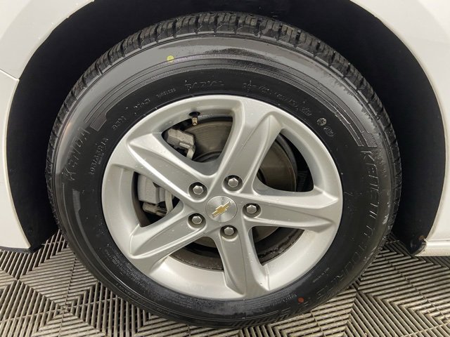 Used 2024 Chevrolet Malibu LT image 27