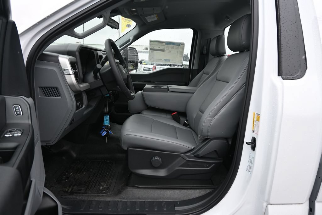New 2026 Ford F350 XL w/ XL Driver Assist Package AWD/4WD image 28