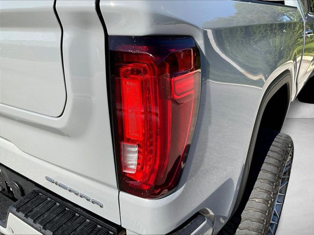 Used 2025 GMC Sierra 1500 Denali AWD/4WD image 27
