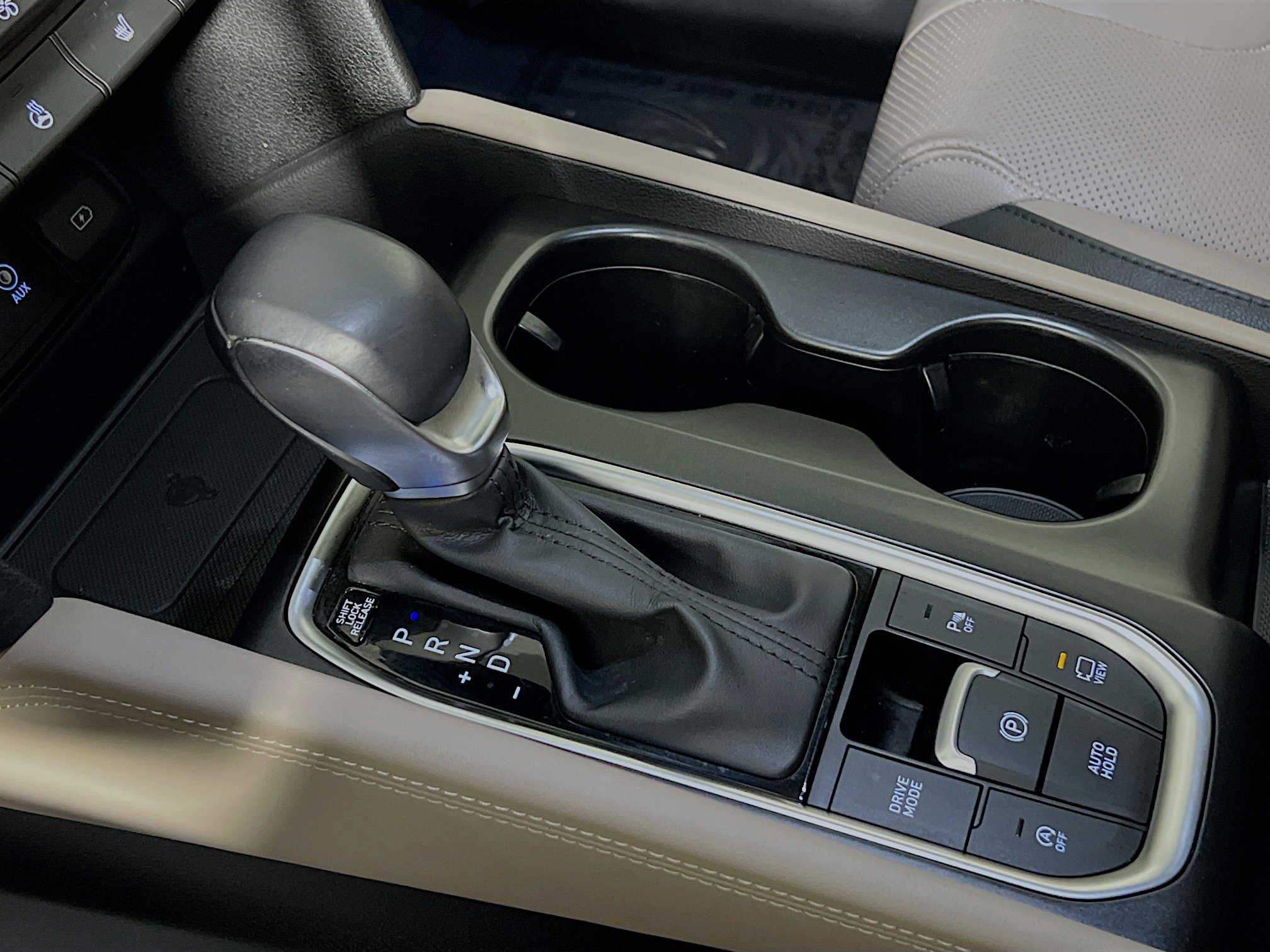 Used 2019 Hyundai Santa Fe FWD image 24