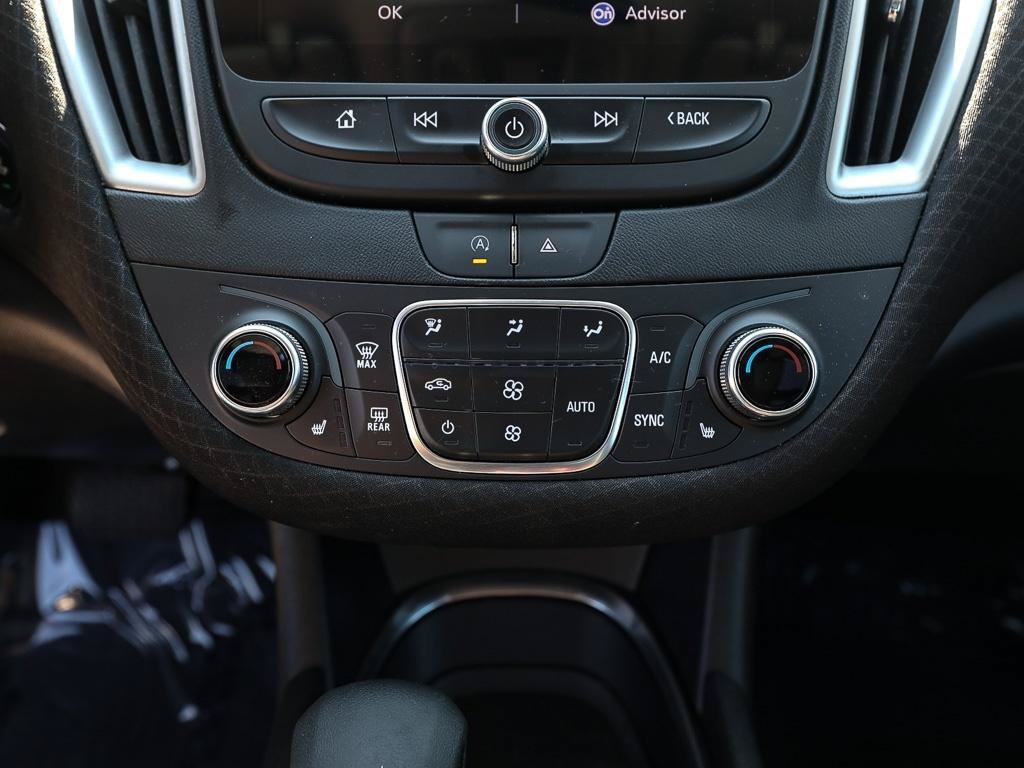 Used 2024 Chevrolet Malibu LT FWD image 18