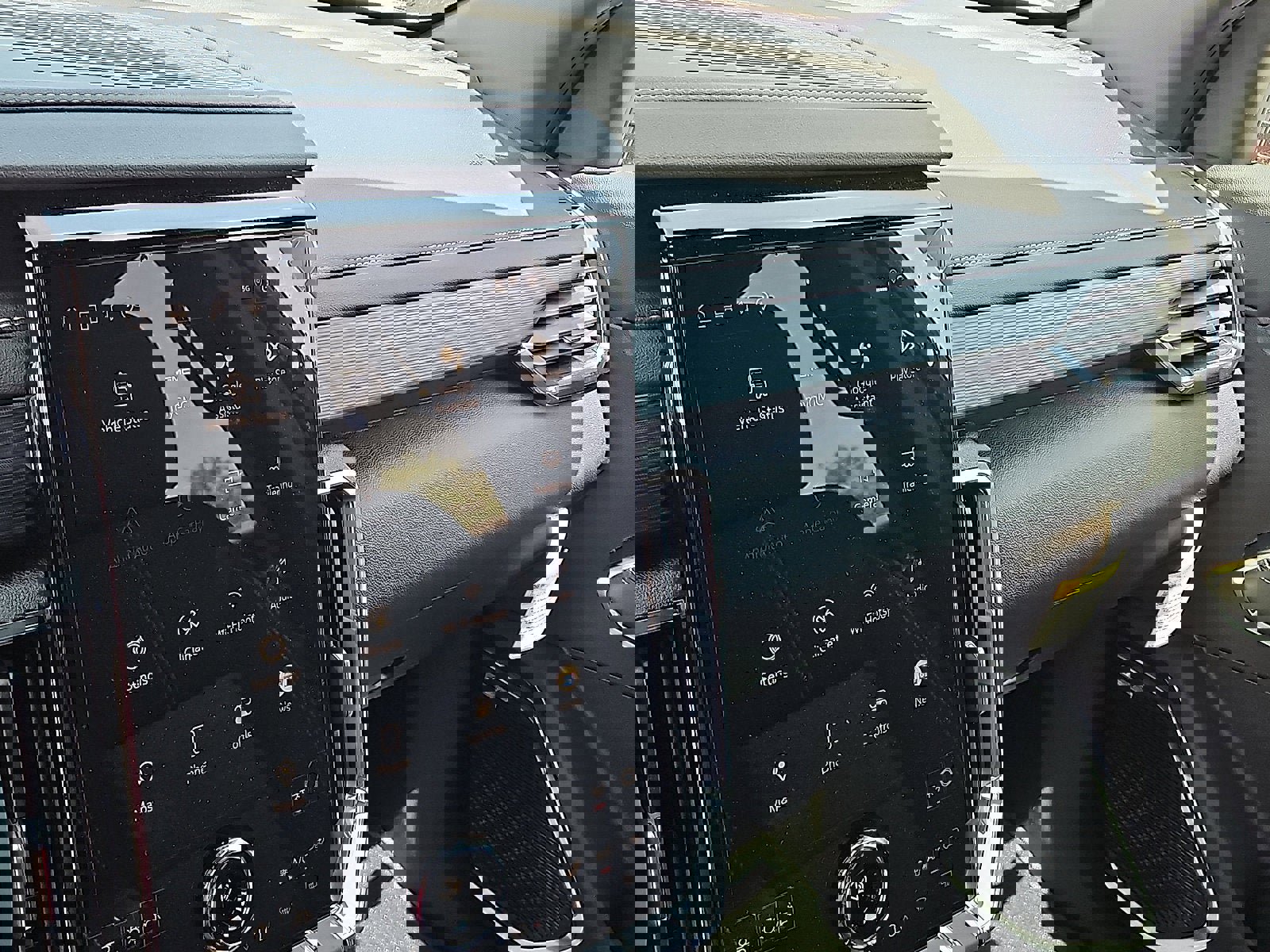 New 2026 GMC Acadia Elevation image 19