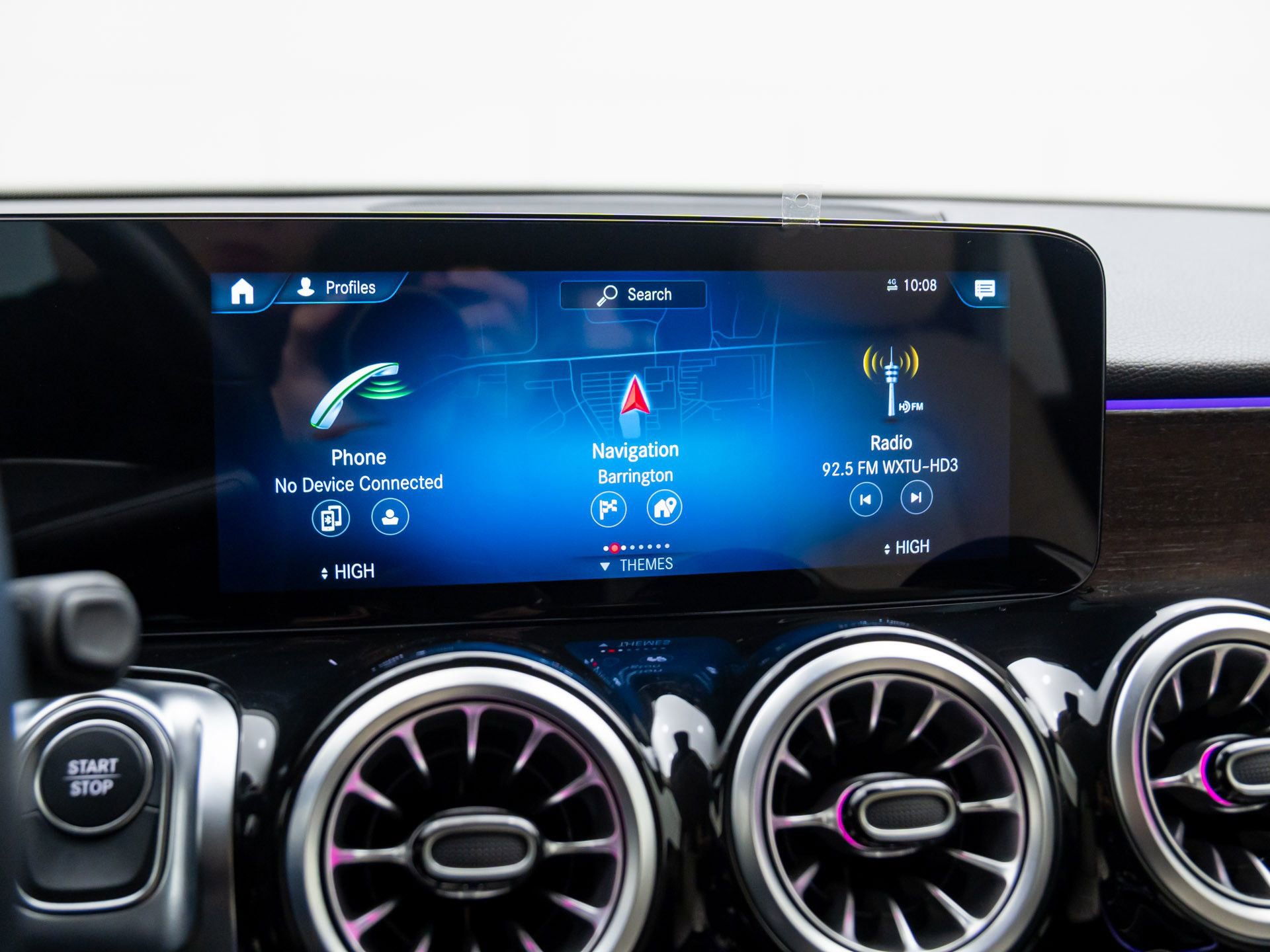 Used 2023 Mercedes-Benz EQB 300 4MATIC w/ Exclusive Package image 26