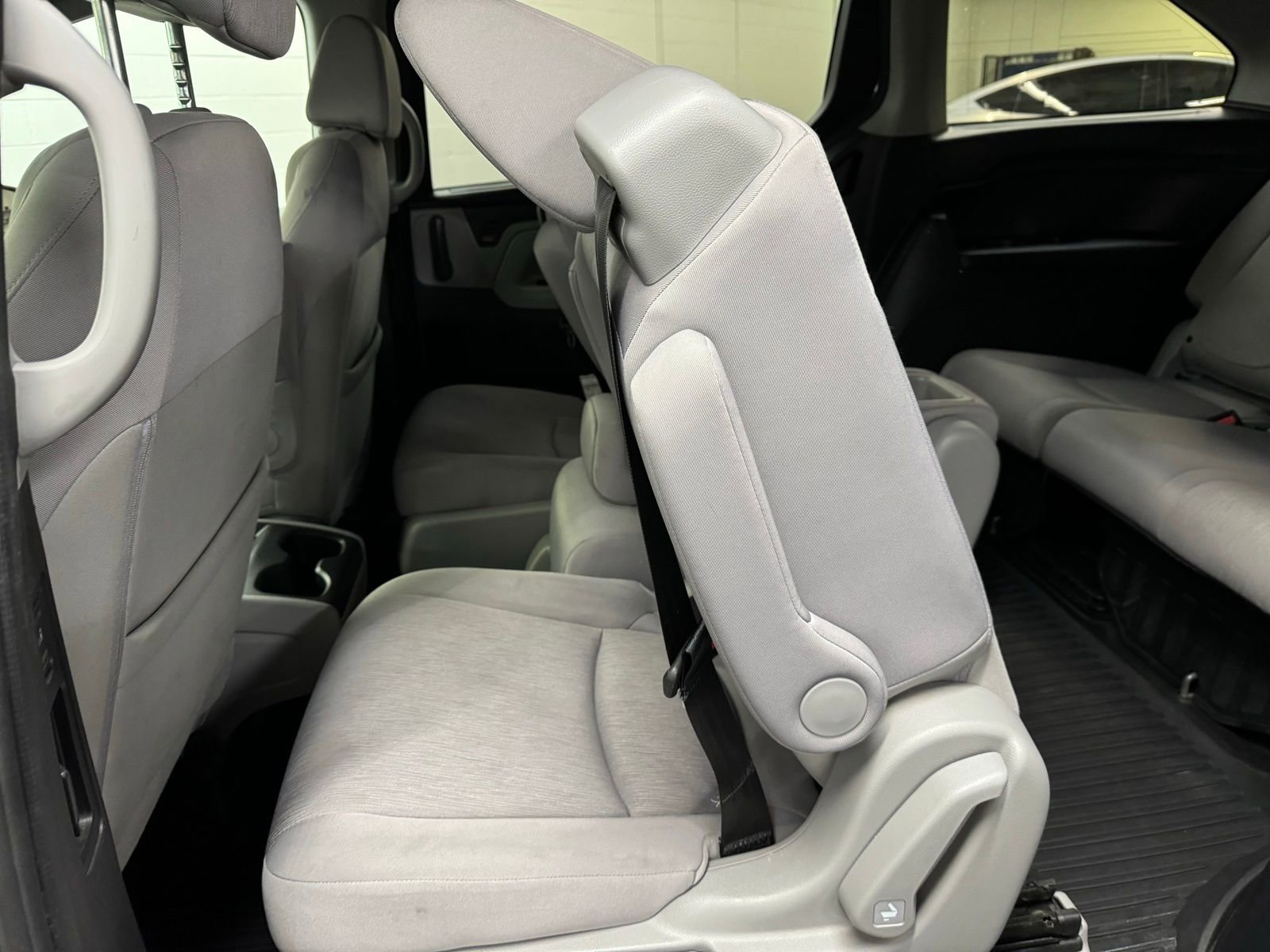 Used 2019 Honda Odyssey EX image 26