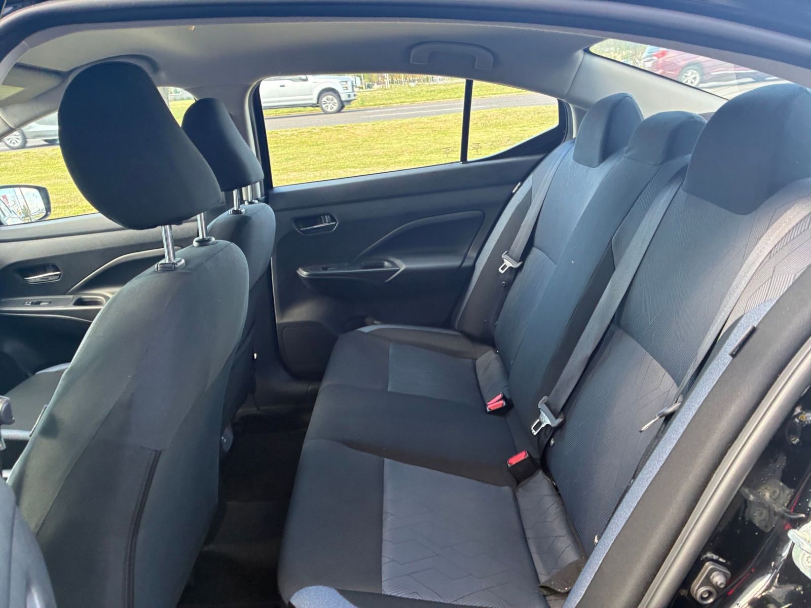 Used 2025 Nissan Versa SV image 23
