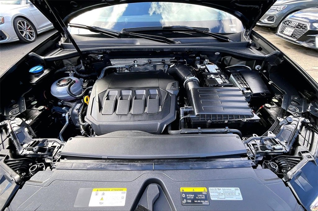 Used 2025 Audi Q3 2.0T Premium Plus w/ Premium Plus Package image 30