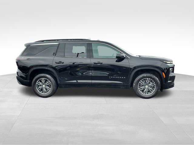 Used 2024 Chevrolet Traverse LT w/ LPO, Floor Liner Package image 6