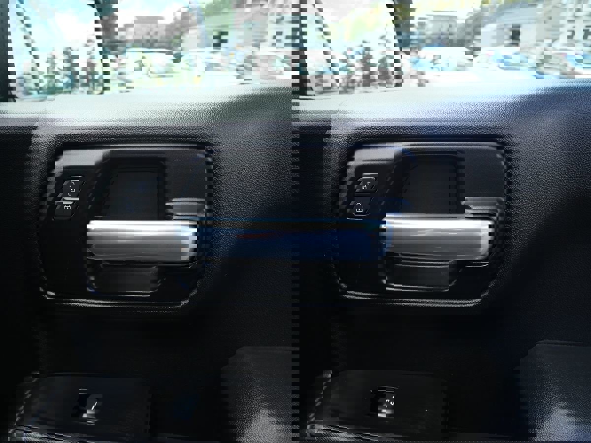 Used 2021 Chevrolet Silverado 1500 Custom image 20