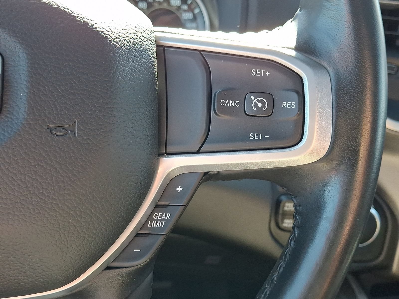 Used 2022 RAM 1500 Big Horn AWD/4WD image 24