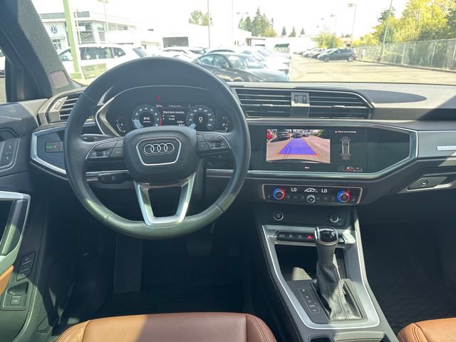 Used 2023 Audi Q3 2.0T Premium w/ Convenience Package AWD/4WD image 21