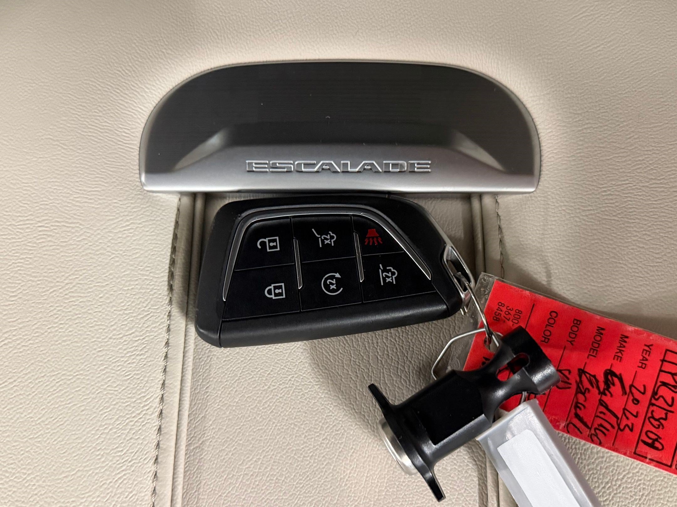 Certified 2023 Cadillac Escalade Sport Platinum w/ LPO, ONYX Package AWD/4WD image 46