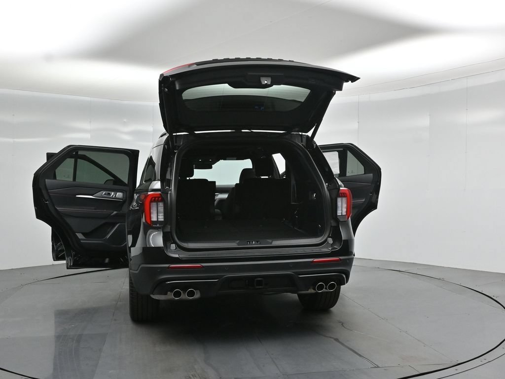New 2026 Ford Explorer ST AWD/4WD image 33