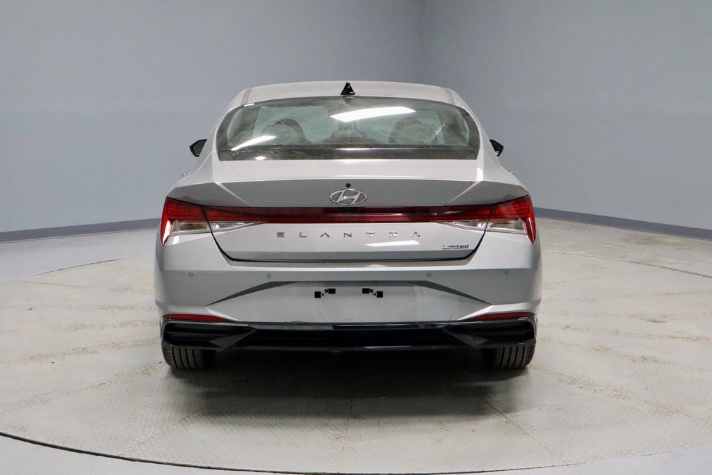 Certified 2023 Hyundai Elantra Limited image 11