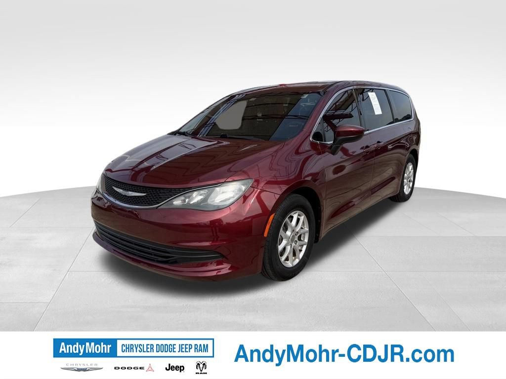 Used 2017 Chrysler Pacifica Touring FWD image 3