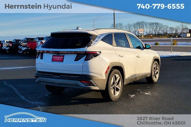 Certified 2025 Hyundai Tucson SEL image 32