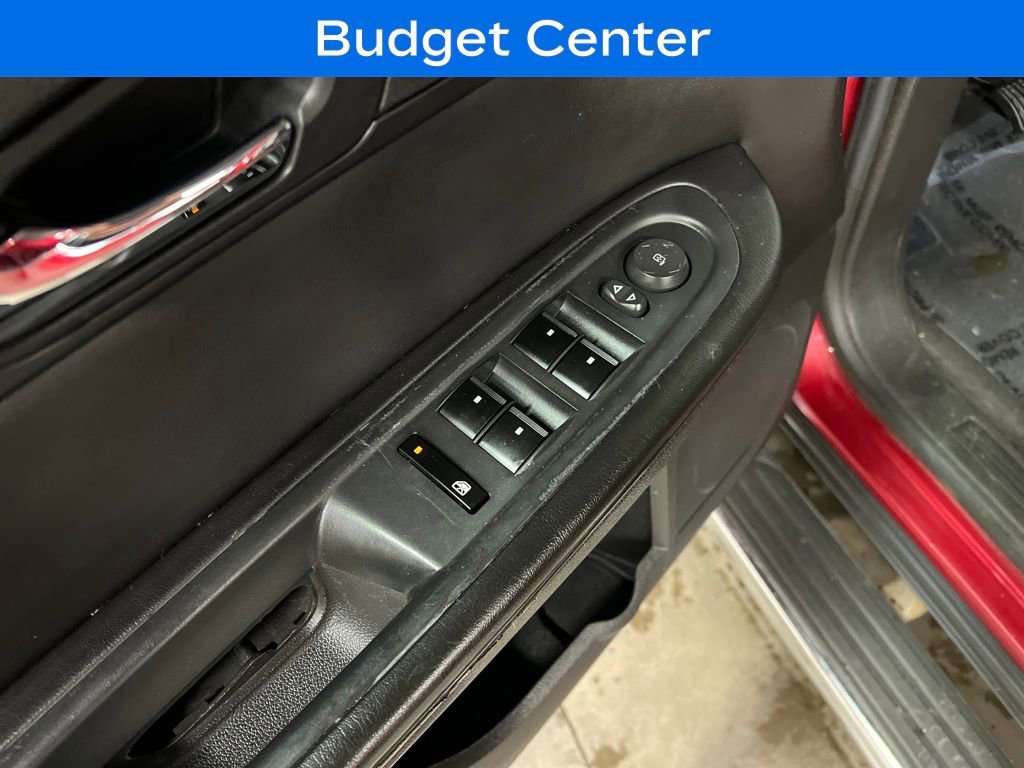 Used 2014 Chevrolet Traverse LT w/ LPO, 'HIT The Road' Package image 16