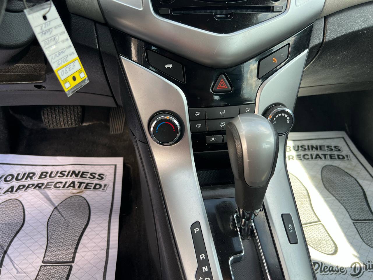 Used 2015 Chevrolet Cruze LS image 17