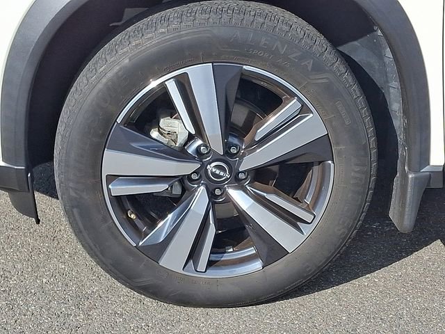 Used 2022 Nissan Rogue SL w/ SL Premium Package image 8