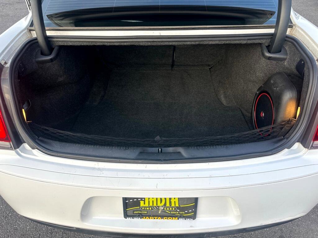 Used 2017 Chrysler 300 S image 39