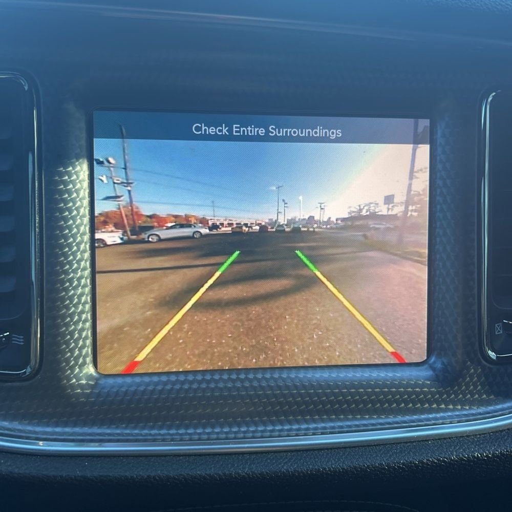 Used 2016 Dodge Challenger SRT Hellcat image 13