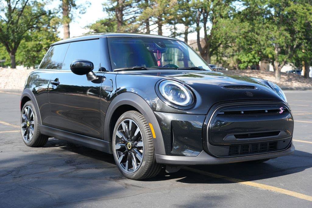 Used 2024 MINI Cooper SE FWD image 7