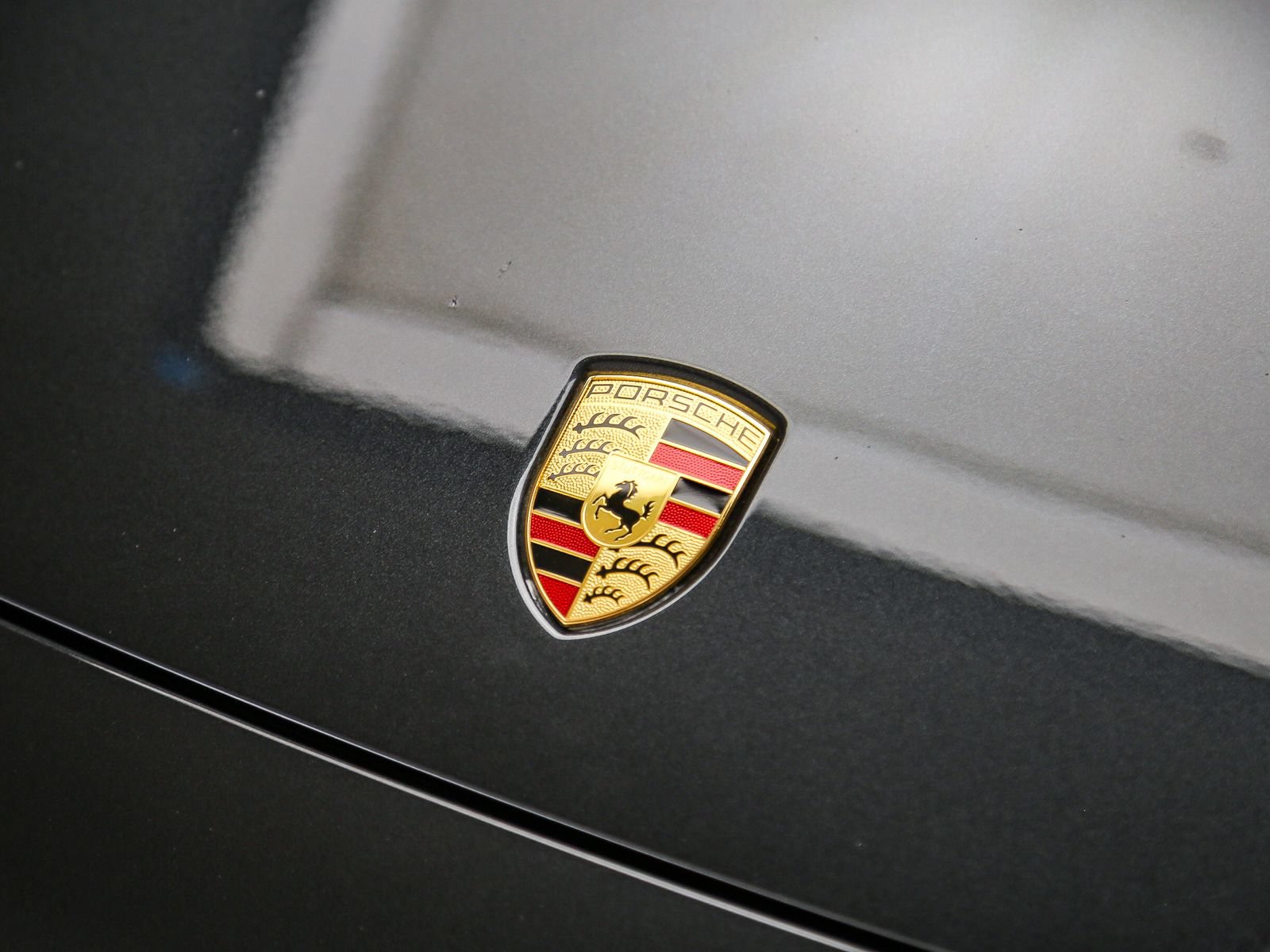 Used 2018 Porsche Panamera 4 Executive AWD/4WD image 12